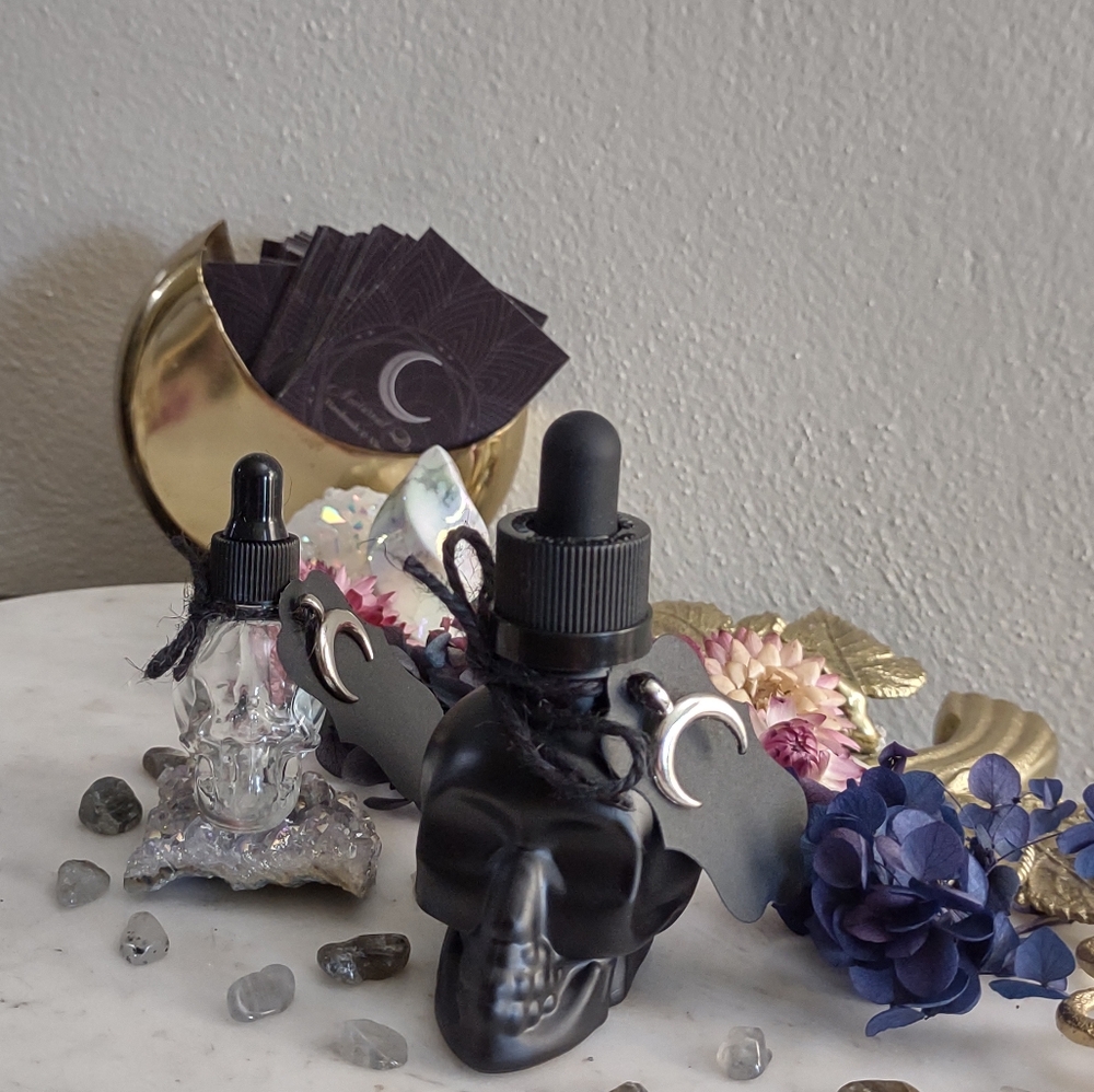 Witchy Skull Vial with Crystals 10mL Size, Reusable, Oil Dropper, Skull Dropper